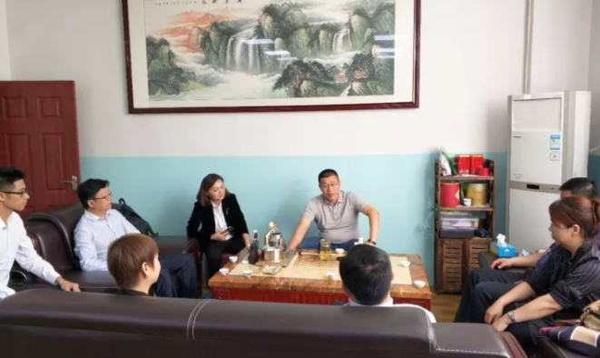 陪同甘肅瓜州政府領(lǐng)導(dǎo)考察新能源鋰電池全國布點(diǎn)投資選址項(xiàng)目，達(dá)成進(jìn)一步合作意向