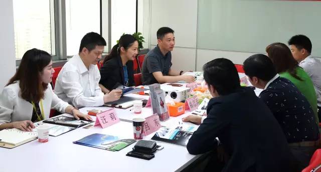 睿瑪科公司來訪東方龍商務，深入洽談世界級防水連接器產(chǎn)品的全國轉(zhuǎn)化與推廣