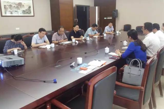 東方龍商務(wù)陪同全球性跨境電商投資選址項目方實地考察蘇州及南京園區(qū)，推進(jìn)優(yōu)質(zhì)項目合作