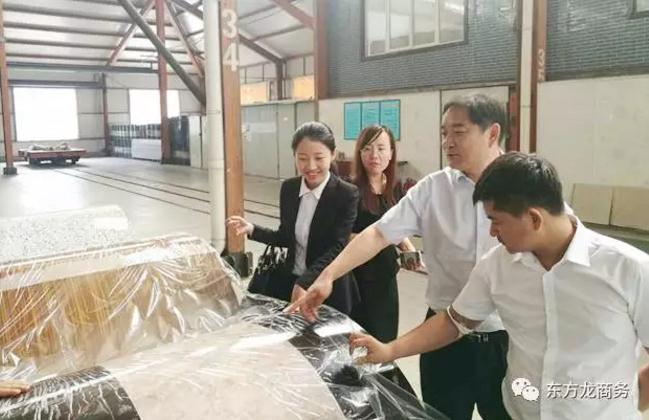 陪同河南汝陽、浙江舟山實(shí)地考察新型保溫墻體材料投資選址項目企業(yè)，務(wù)實(shí)推進(jìn)項目合作落地
