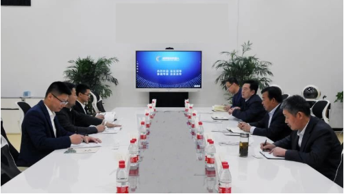 陪同政府園區(qū)對(duì)接考察高科技智能制造投資選址項(xiàng)目，高精尖項(xiàng)目獲得政府認(rèn)可