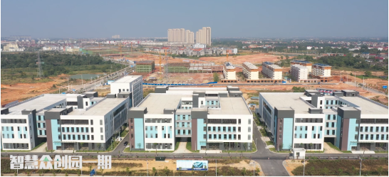 集團全力助推江西省鷹潭市月湖區委托招商引資，發揮多重優勢，打造產業集群