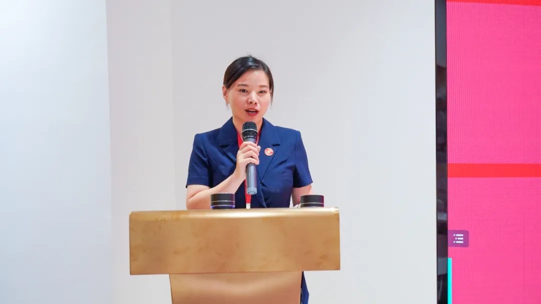燃情征戰，決勝決戰下半年！東方龍商務集團成功舉行6-7月份月度總結會