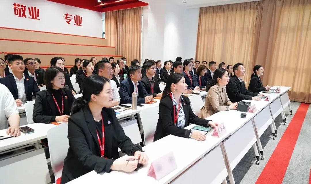 用好集團(tuán)招商“指揮棒”，激活項目開發(fā)正能量！4月下旬，集團(tuán)29個優(yōu)質(zhì)投資選址項目通過評估