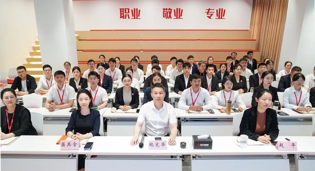 大開項(xiàng)目，開大項(xiàng)目！量質(zhì)實(shí)現(xiàn)新突破！5月中旬，集團(tuán)35個優(yōu)質(zhì)投資選址項(xiàng)目通過評估