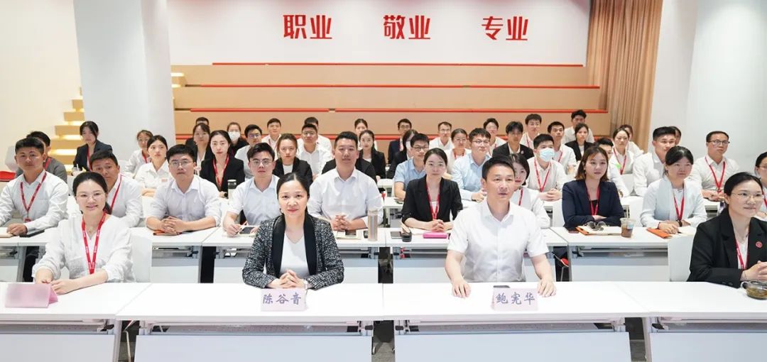 大項目“頂天立地”，跑出落地“加速度”！5月下旬，集團33個優(yōu)質(zhì)投資選址項目成功通過評估