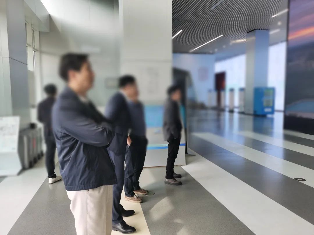 東風汽車、東山精密等企業合作伙伴！新能源固態電池擴建投資選址項目方反向考察浙江某地方政府