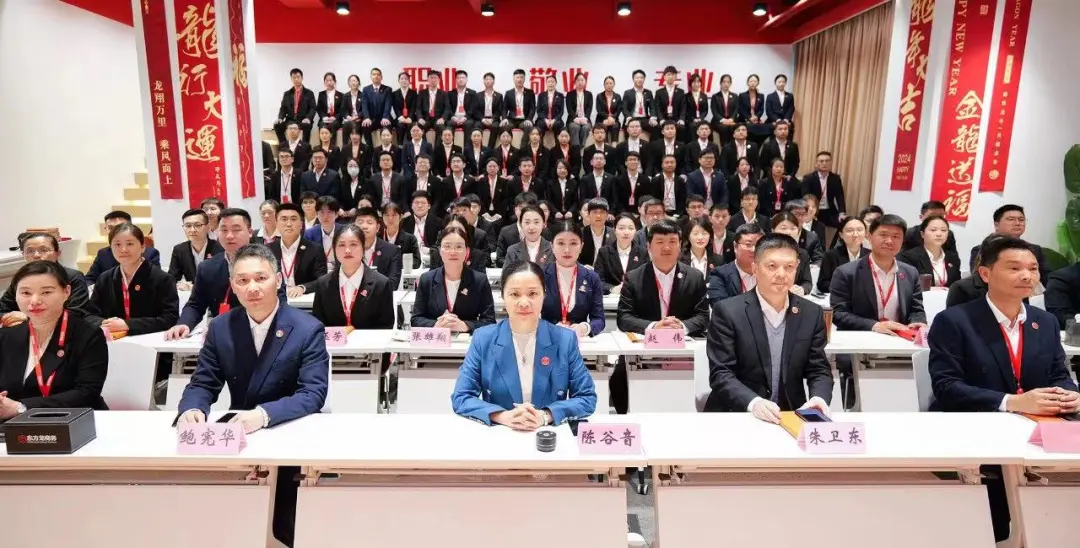 【五一特輯】筑夢十年，龍騰招商，致敬每一位平凡而偉大的勞動者