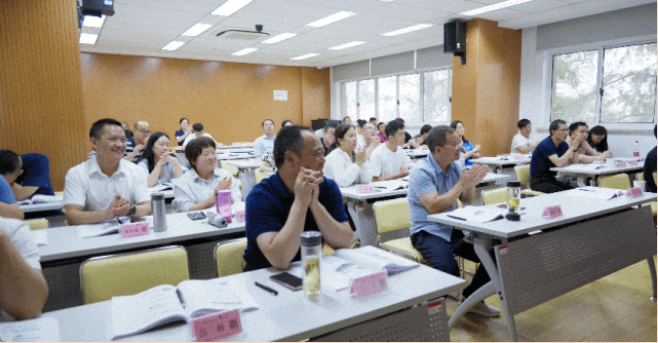 集團(tuán)董事長(zhǎng)/CEO陳谷音應(yīng)邀做客上海交通大學(xué)，為云南省魯?shù)榭h鄉(xiāng)村振興干部50人團(tuán)做專業(yè)招商實(shí)戰(zhàn)培訓(xùn)！