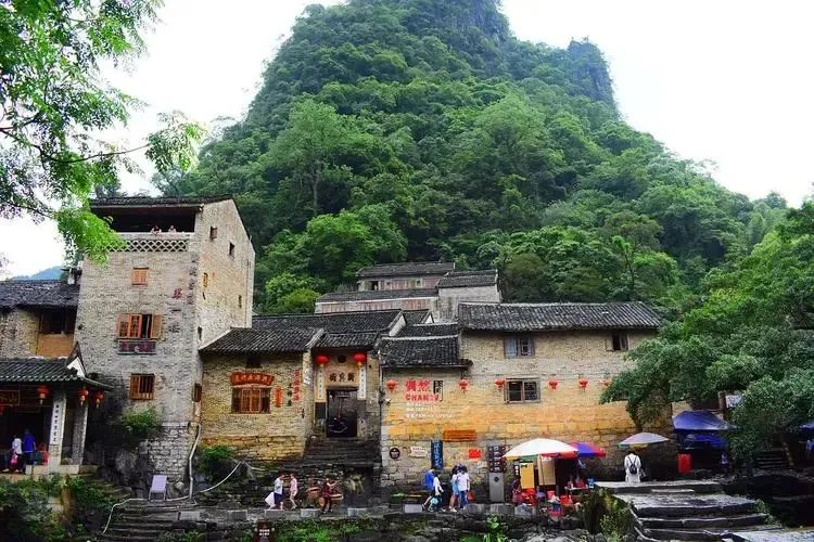 集團全力助推廣西賀州昭平縣委托招商引資，助力產(chǎn)業(yè)蝶變升級！