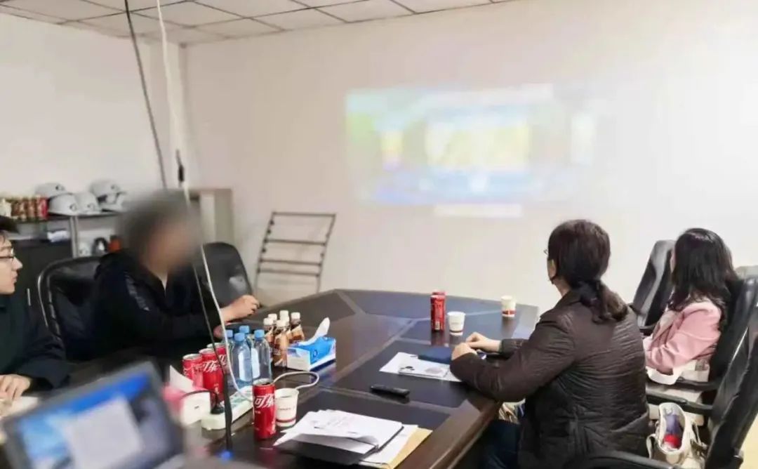 產(chǎn)品廣泛應(yīng)用于港口物流、能源電力、重型制造等領(lǐng)域！遼寧某地方政府實地對接專精特新起重設(shè)備擴(kuò)建投資選址項目