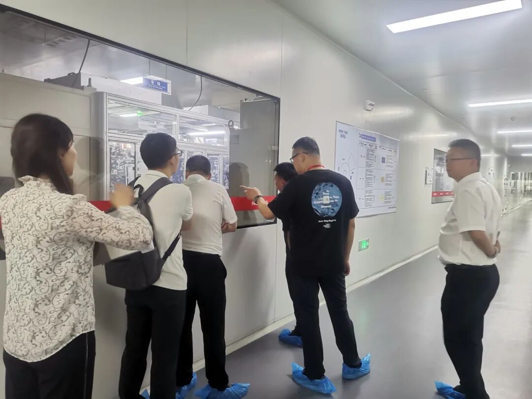 總投資8億，年產值超30億！由上海東方龍商務集團精準推介的上市控股鈉離子電池生產基地投資選址項目簽約落戶四川內江經開區(qū)